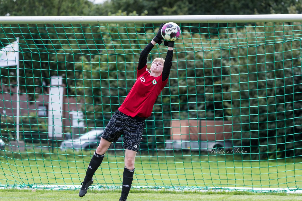 Bild 118 - F SV Boostedt - SV Fortuna St. Juergen : Ergebnis: 2:1